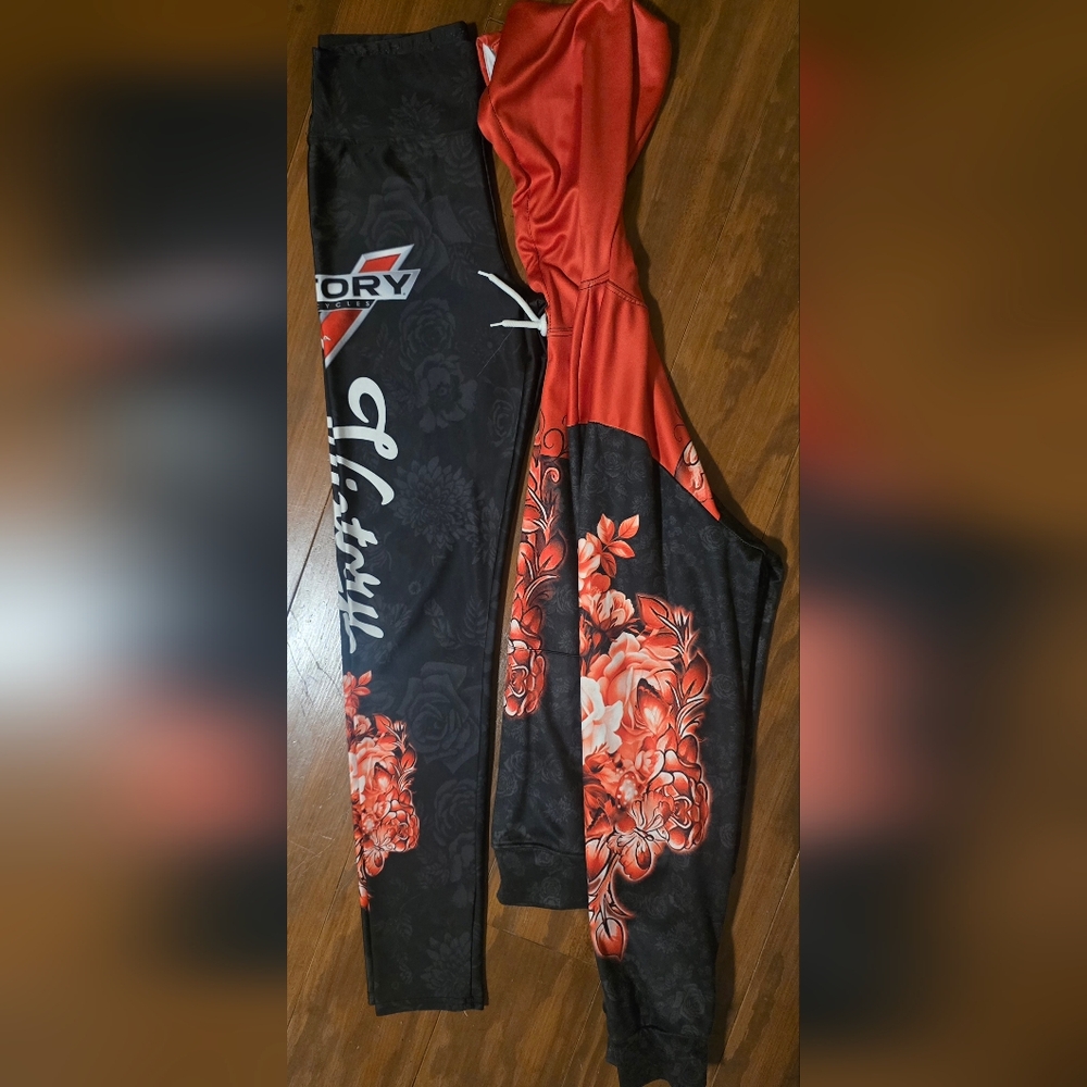Victory Women's Floral Leggings - Black and Red